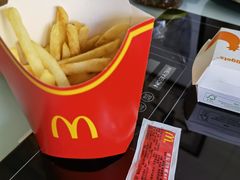 -麦当劳(杨林得来速店)