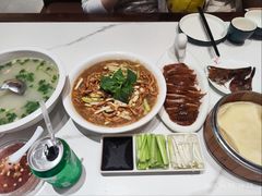 -梅利汴京烤鸭•开封豫菜地标店(东司门店)