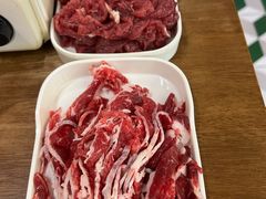 -天成·潮州牛肉脆肉鱼生蚝自助火锅