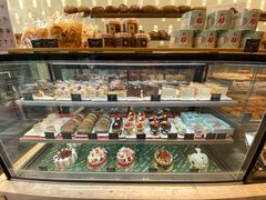 面包甜点陈列柜-早安巴黎(四季坊店)