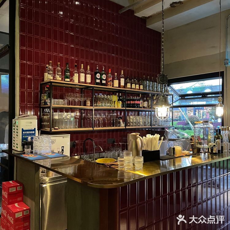 关于《宁波唯一想推荐的鱼子酱咸蛋黄粉丝煲》