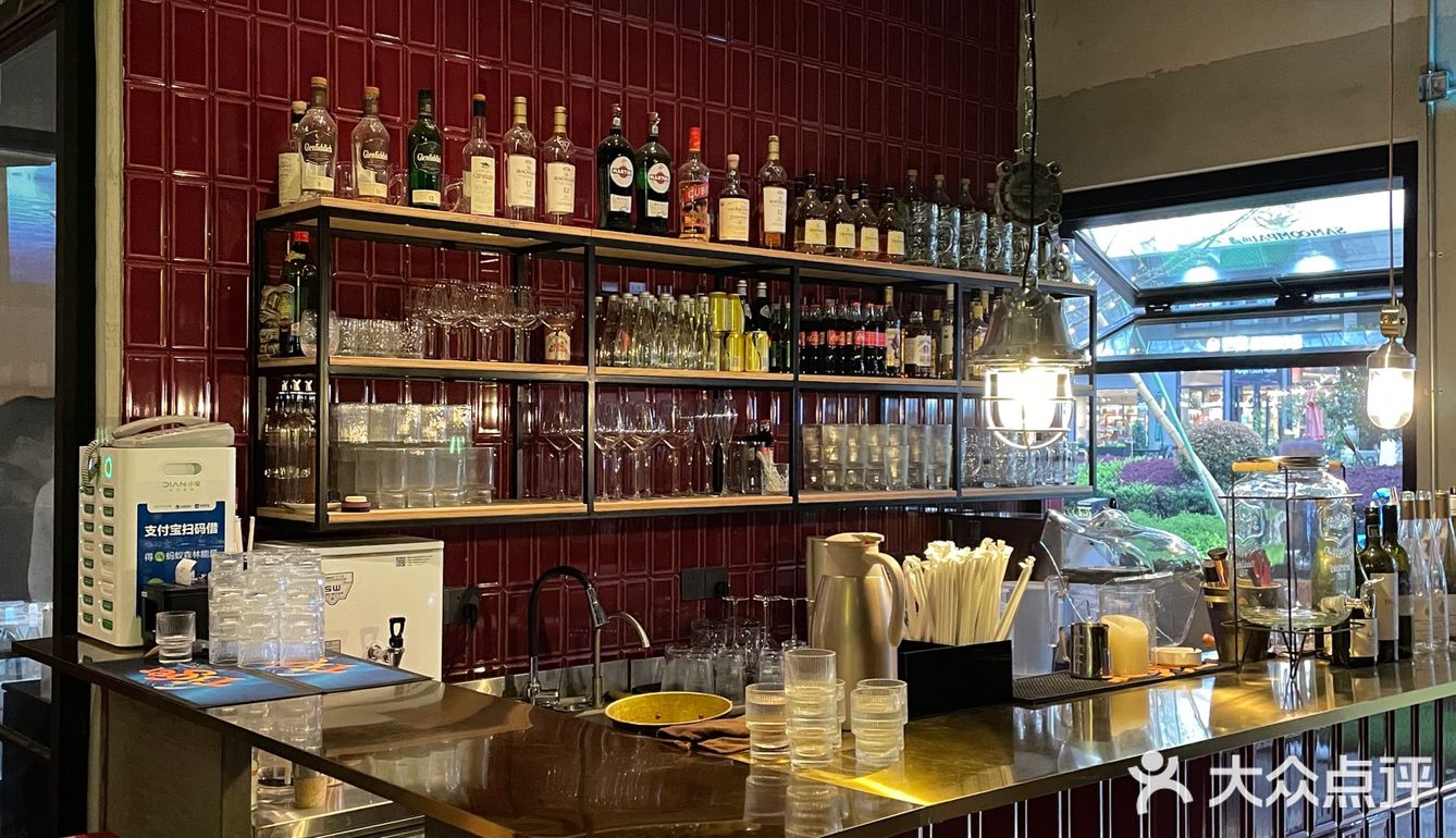 关于《宁波唯一想推荐的鱼子酱咸蛋黄粉丝煲》