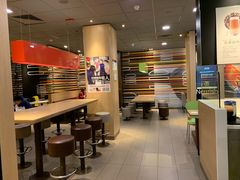 -麦当劳(杭州西湖银泰百货店)