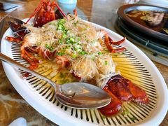 蒜蓉波士顿龙虾-蜈支洲岛珊瑚酒店临海阁中餐厅