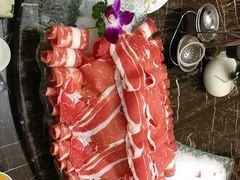 秦宝雪花牛龙船-臻牧壹品雪花牛肉火锅(大兴九臻店)