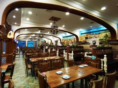 大堂-清真·玛丽亚新疆菜主题餐厅(浙江中路店)