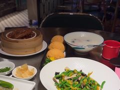 -粤凤佬
