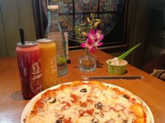 -JINNS锦时 steak&pizza(浸信会礼拜堂旧址店)
