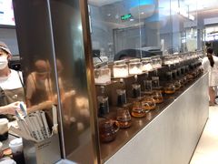 自助取餐区-喜茶(北京华贸购物中心店)