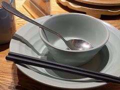 -蜜桃餐厅·伴山(湖滨商业街店)