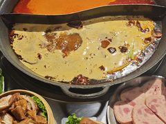 -鹿鸣山草本茶香火锅(园西路店)