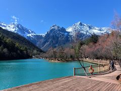 -玉龙雪山蓝月谷