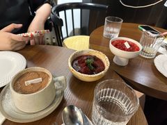 -LESCEDARS Brasserie Bistro香柏树