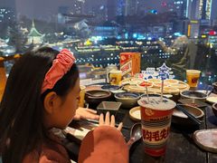 -包整·丝娃娃(一览甲秀楼风景店)