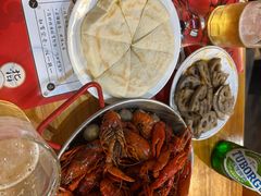 -李双猪·小龙虾·烧烤·羊肉煲(乐山店)