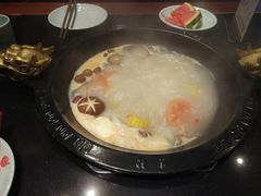 -重庆德庄火锅(体育中心店)