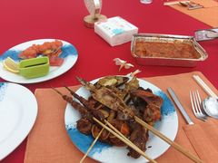 -亚龙湾希尔顿自助餐厅·海鲜·烧烤·沙滩BBQ·现场乐队