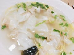 -琴岛顺天馄饨(营口路市场店)