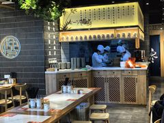 -馋三尺蟹粉小笼(人民广场店)