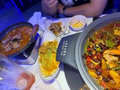 -徐记小怪兽肉蟹煲店(哈西万达金街店)
