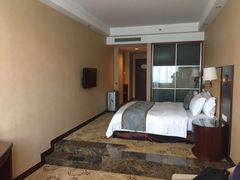 房子-深圳东华嘉悦酒店(南光路店)