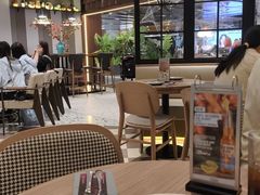 -香港ELEMENTS圆方