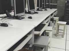 -上海第二工业大学(金海路校区)