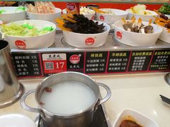 -烫煮风旋转涮吧自助小火锅(洪楼大润发店)