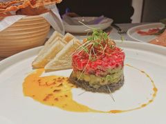 牛肉塔塔配牛油果黑橄榄酱-Solo(衡山路店)