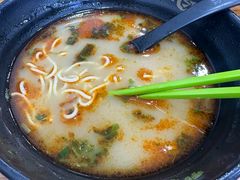 -志权牛肉面(灵山路店)