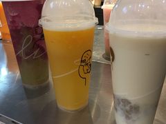 -喜茶(北京华贸购物中心店)