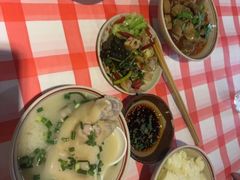 -老方桌烂蹄花川菜馆(九龙坡店)