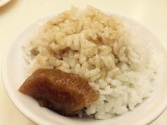 可口白饭-阿水狮猪脚大王(台中公园店)