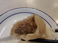 牛肉洋葱烧麦-内蒙联营烧麦 草原石榴红(护国寺店)