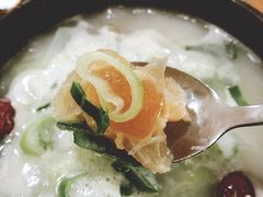 -24 新村雪浓汤(长白山烤肉店)
