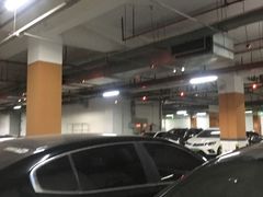 -万达广场-地下停车场