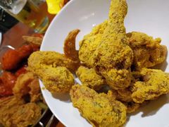 -BHC炸鸡(明洞总店)