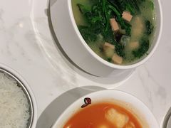 -渝是乎酸菜鱼·川渝小炒(新世界百货望京店)