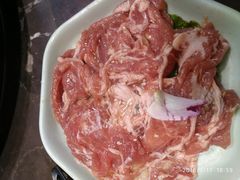 -红九格老火锅(三峡广场店)