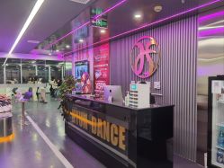 点击看大图 -Hyun极炫舞蹈