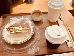 -有猫主题·治愈系猫咖(曾厝垵店)