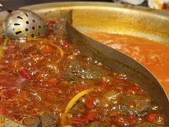 -沸炉重庆老火锅(军事博物馆店)