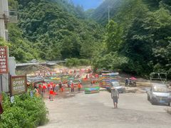 -安吉龙王山峡谷漂流