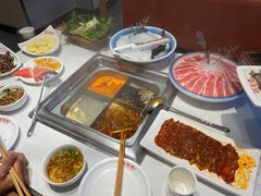-旺龙巷重庆脆毛肚火锅·潜山扛把子店(潜山商业街店)