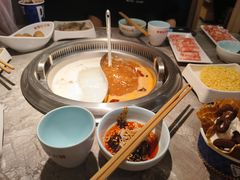 -季季红火锅(青山湖万达店)
