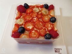 水晶气泡酒草莓慕斯蛋糕-派悦坊·甜品·蛋糕(日坛店)