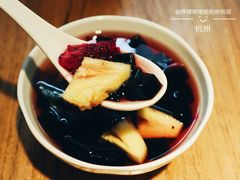 鲜果烧仙草-炖物24章·顺时轻养茶(杭州大厦店)