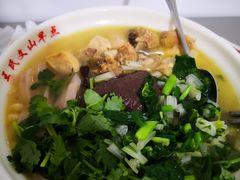 -文山荷鲜居(翠湖店)