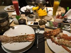 -雍和会海鲜姿造自助(湖东路店)