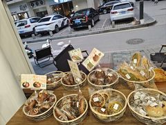 -雀食面包店(钟楼店)
